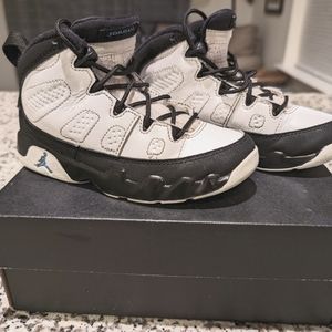 Kids Nike Air Jordan Retro 9 University Blue